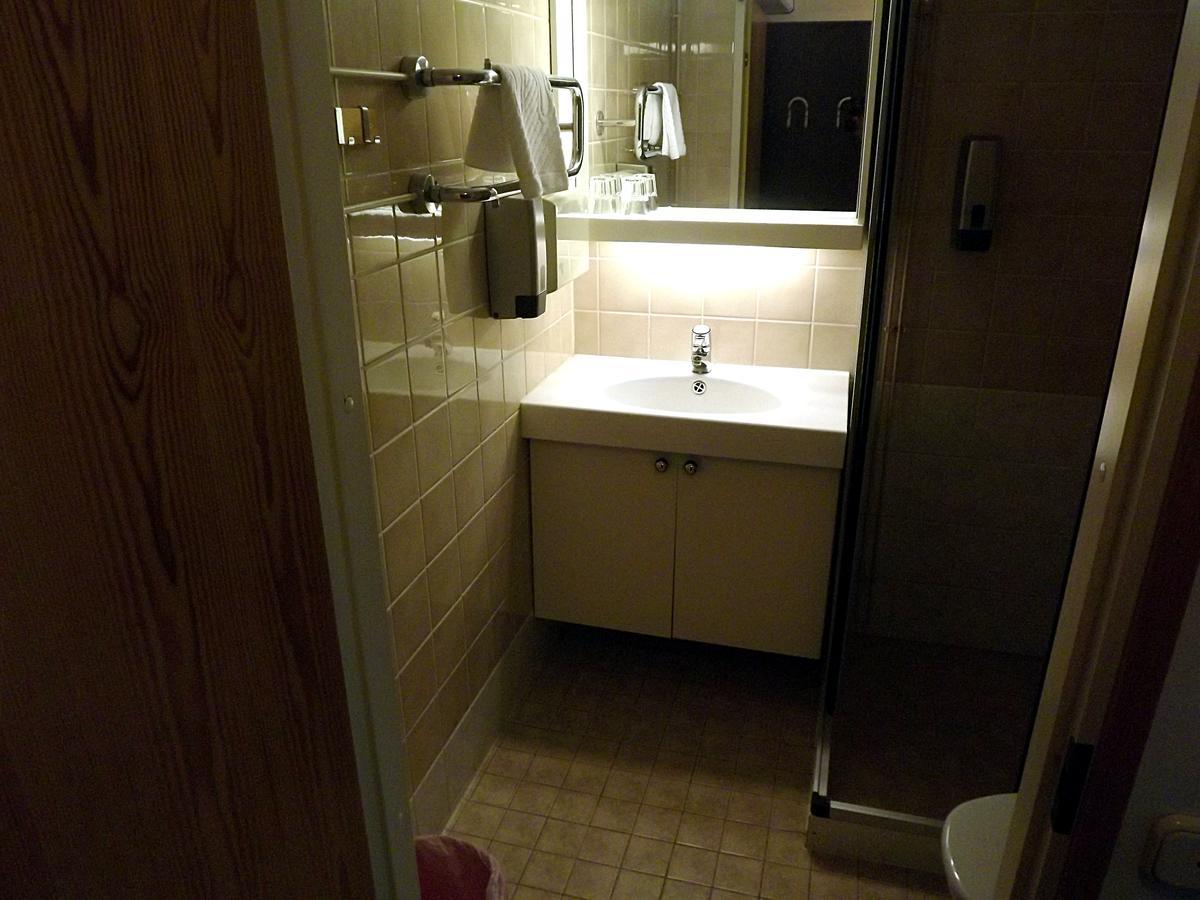 Hotelli Ravintola Alavus 66 ภายนอก รูปภาพ