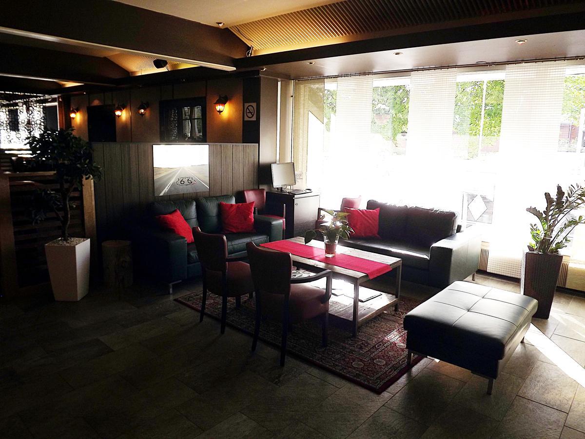 Hotelli Ravintola Alavus 66 ภายนอก รูปภาพ