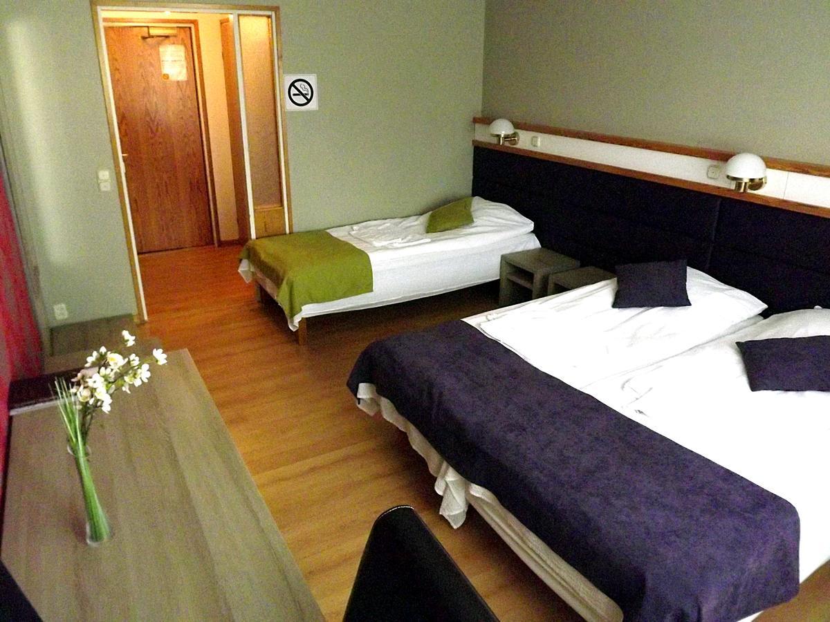 Hotelli Ravintola Alavus 66 ภายนอก รูปภาพ